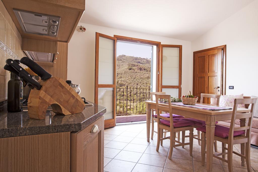 Agriturismo Benza Imperia Habitación foto