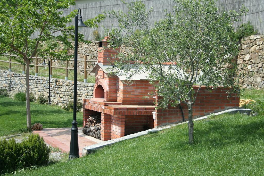 Agriturismo Benza Imperia Exterior foto